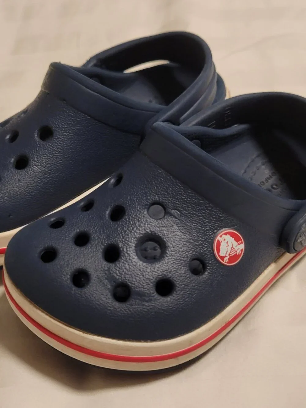 Crocs Navy Blue, White and Red Clog Sandals Slip-On Round Toe US 5C
